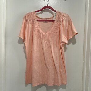 New with tags Ladies Lane Bryant blouse Size 14/16